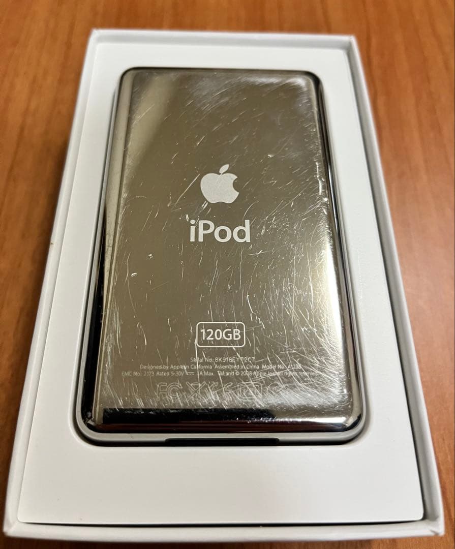 iPod classic 120GB ブラック【箱付属品完備】
