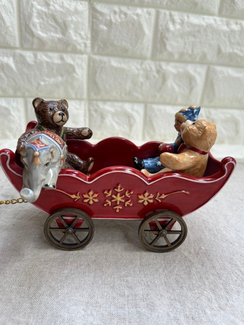 ビレロイ&ボッホ　クリスマス　サンタクロース　オーナメント　置物