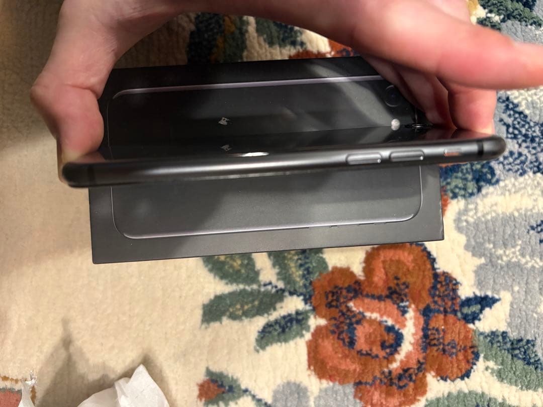 Apple iPhone 8 ブラック 本体 256GB バッテリー100%