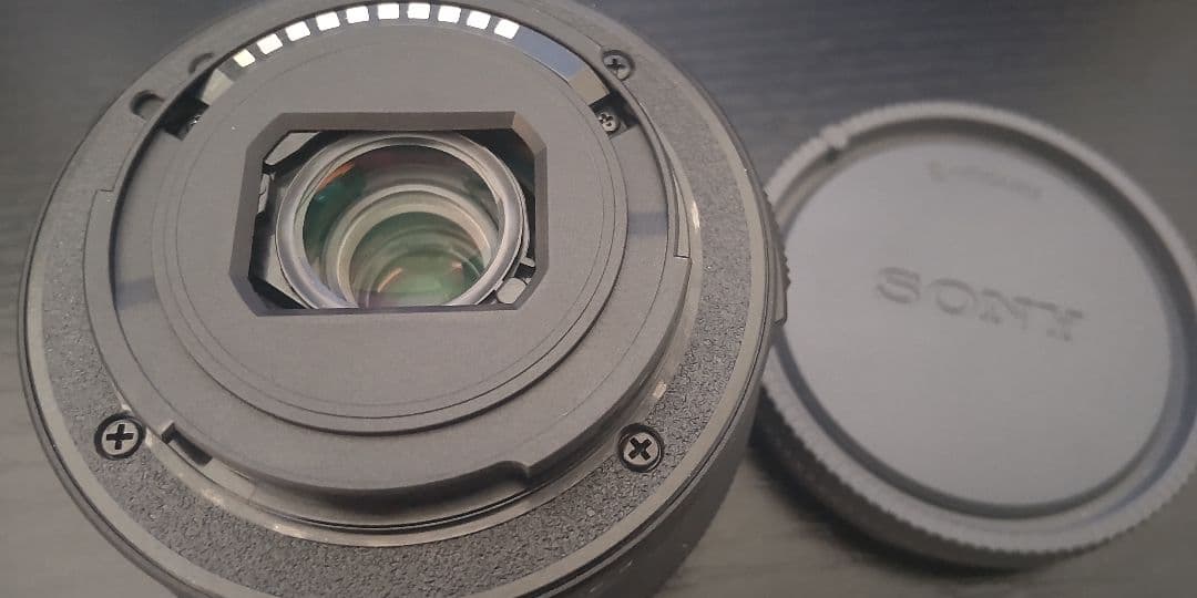 SONY E 3.5-5.6/16-50 OSS II ズームレンズ