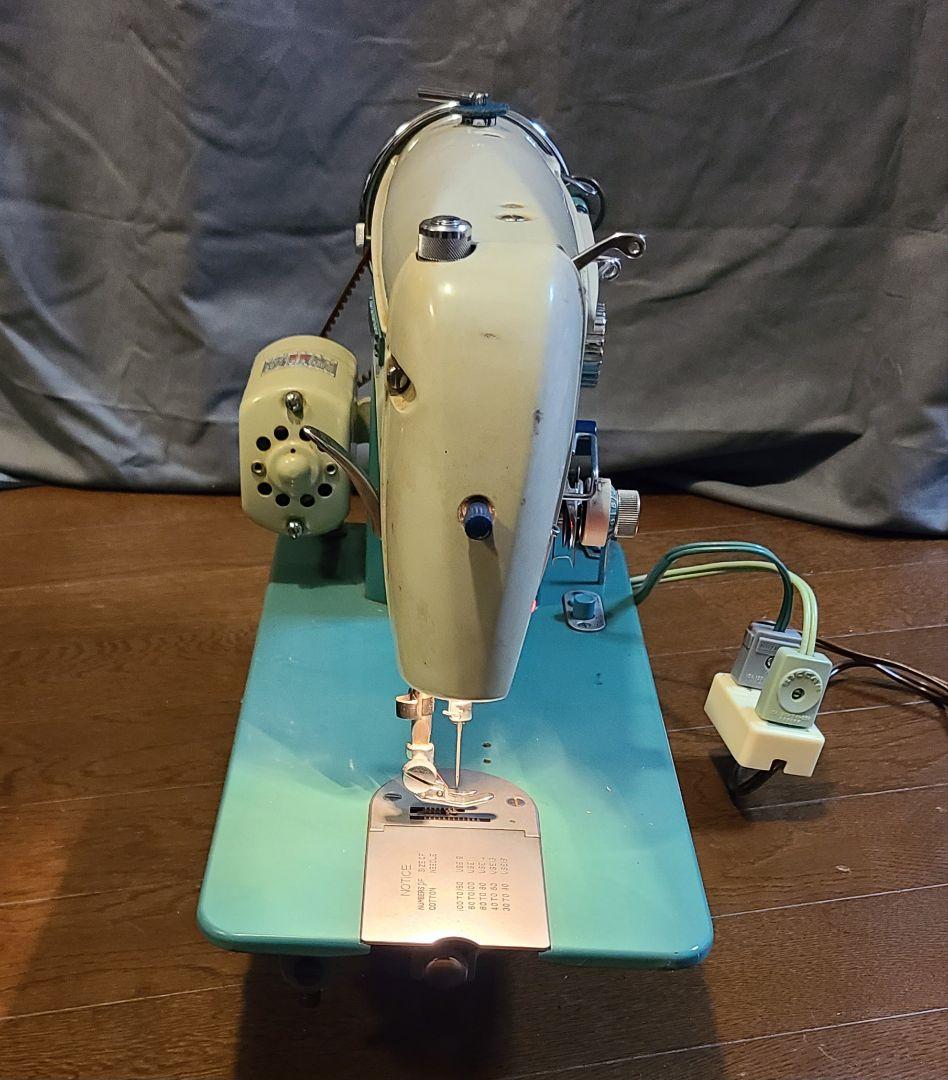 ジャノメミシン　足踏み　昭和レトロ