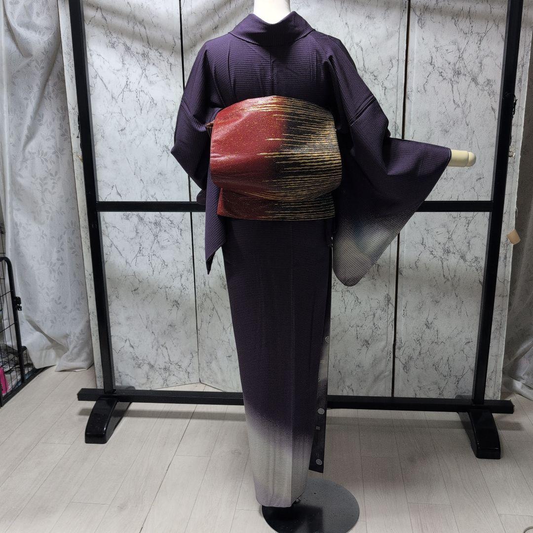 サツキ様正絹　本純金糸使用　朱色