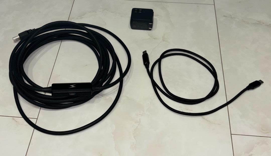 スタンドアロンVRゴーグル (VIVE XR Elite)