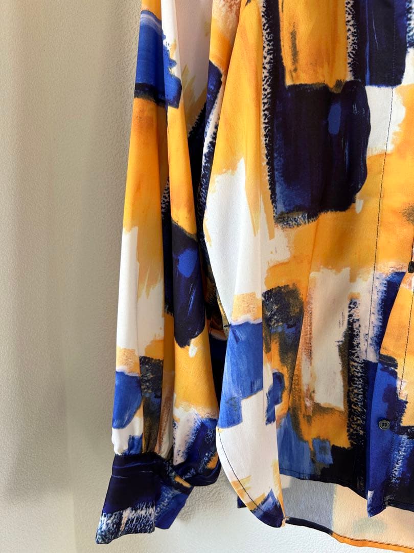 虜✨水彩プリント風ブラウス