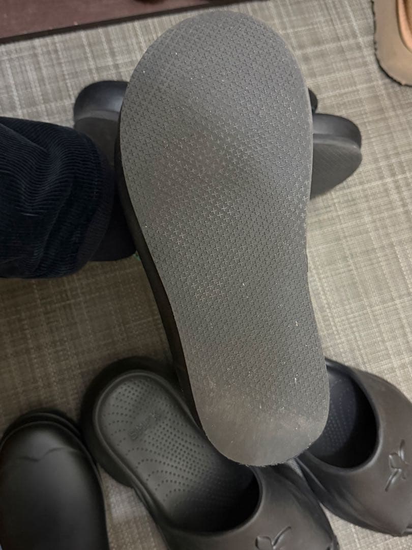 SMFK ブラックバルーン厚底サンダル