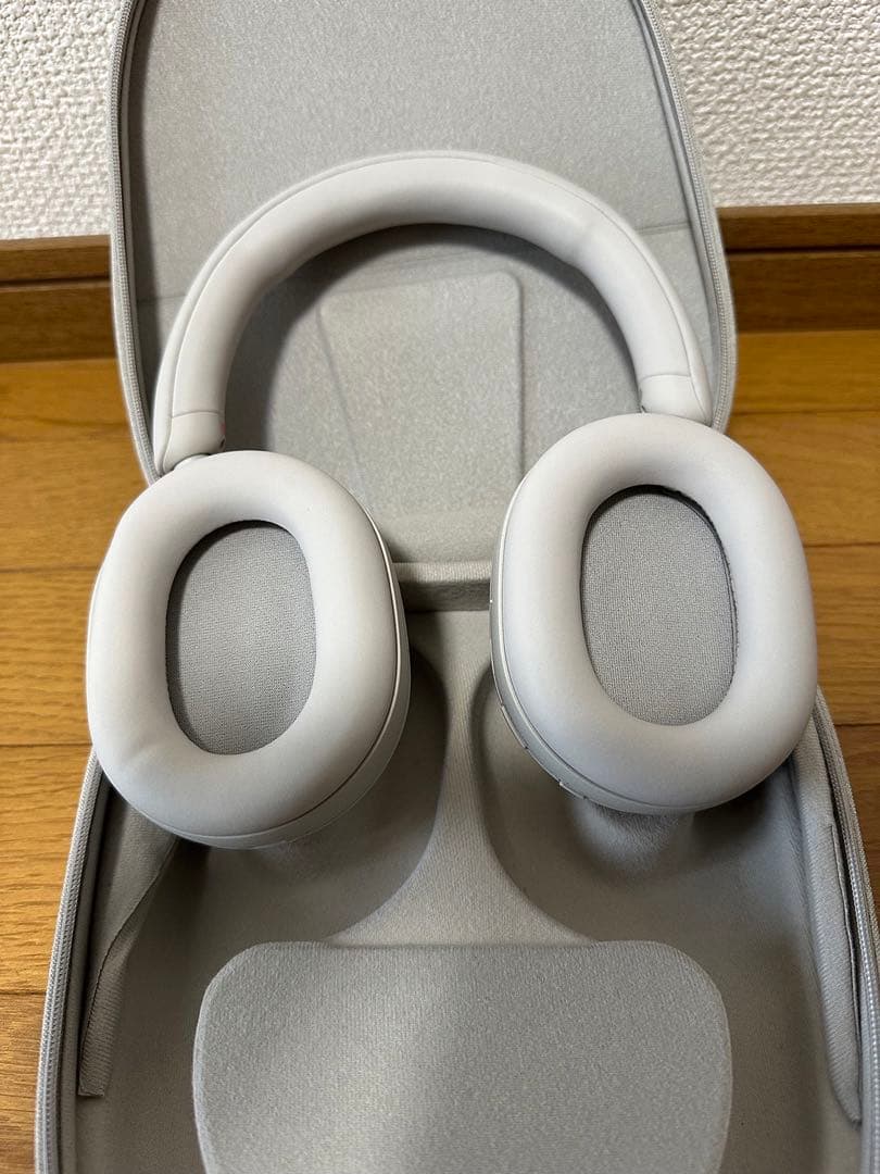 SUNNY　SONY WH1000XM5 ホワイト