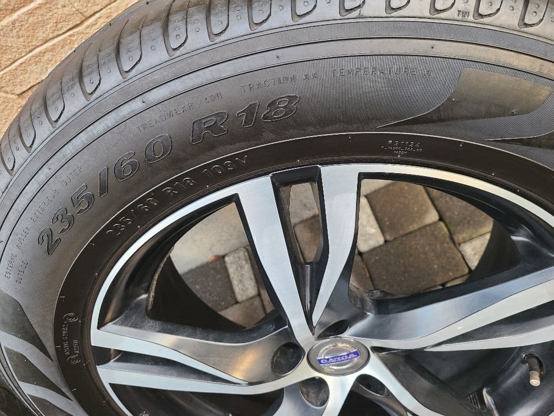 ④【美品】MAK ストックホルム 18in 7.5J +50 PCD108　1本