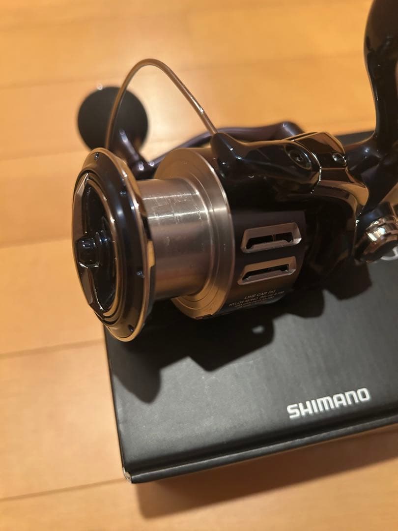 SHIMANO 21 TWIN POWER XD 4000HGスピニングリール