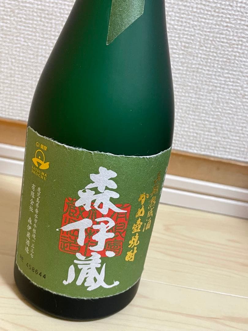 (まる) 　森伊蔵　720ml 長期熟成かめ壺焼酎　専用箱入り