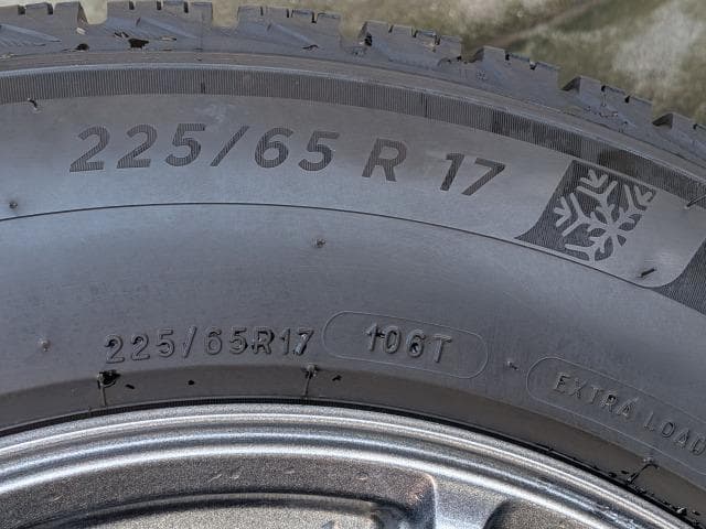 ミシュランスタッドレスタイヤ　X-ICE  SUV 225/65R17