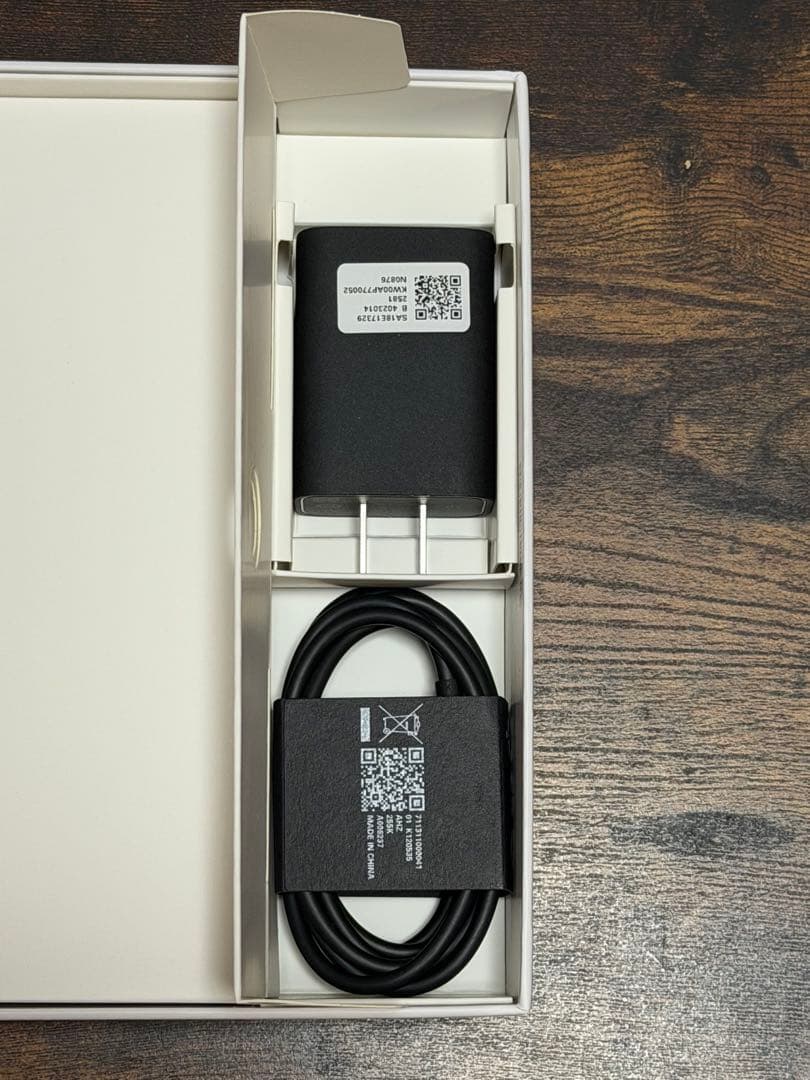 【新品に近い】Lenovo Xiaoxin Pad Pro 12.7 2025