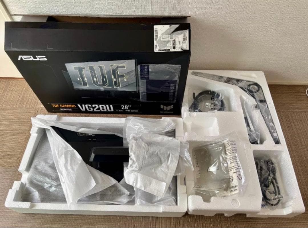 ASUS TUF GAMING VG28U 28インチ 4K
