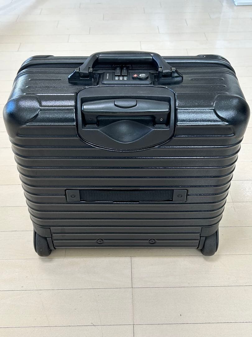 【2輪】RIMOWA サルサ ビジネストローリー 23L 黒