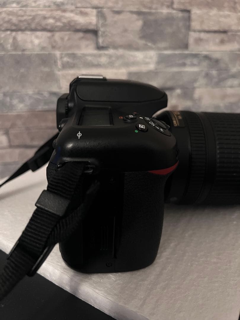 Nikon D7500 デジタル一眼レフカメラ