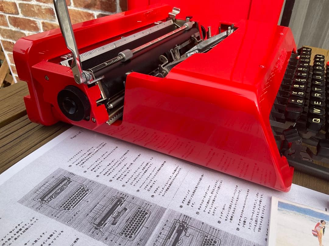 olivetti valentine 整備済　完動品　中古品　凄く綺麗