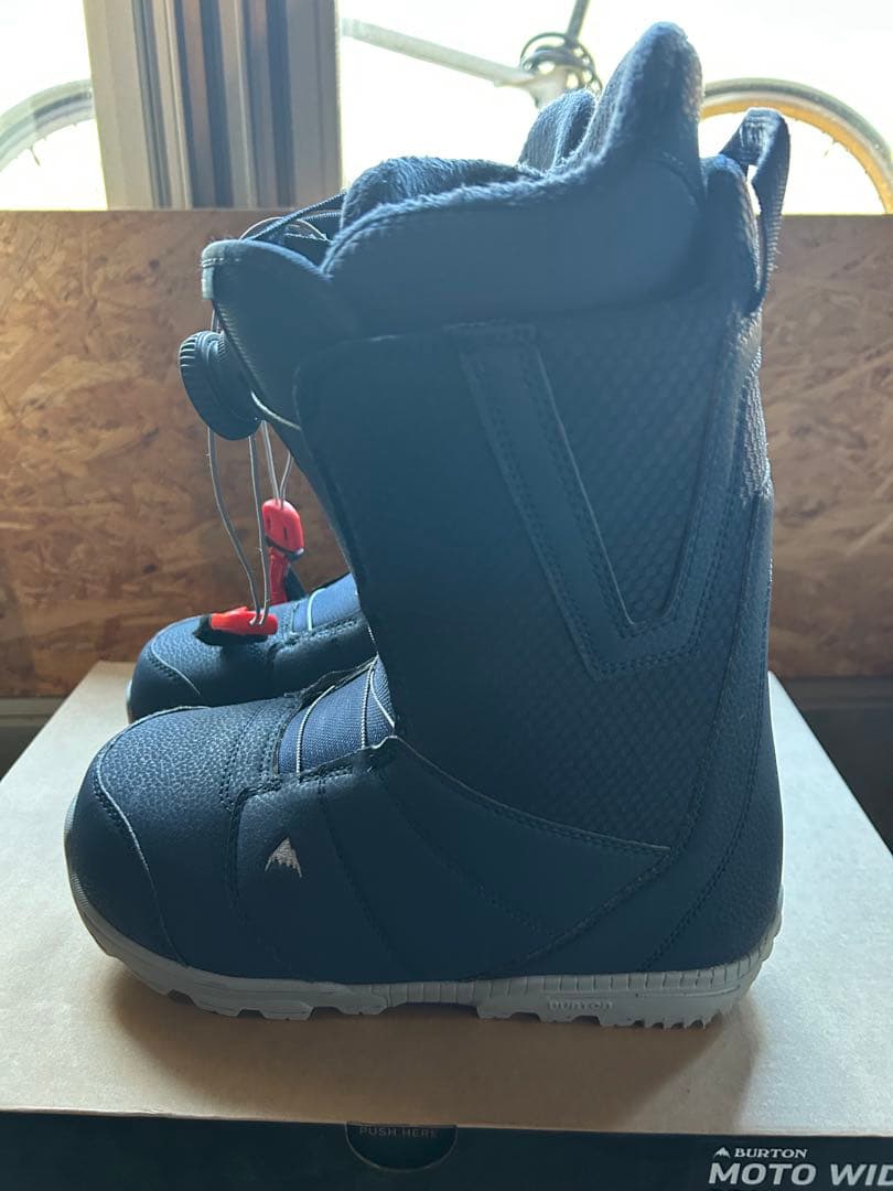Burton Moto Wide BOA スノーボードブーツ BLUE 25.5