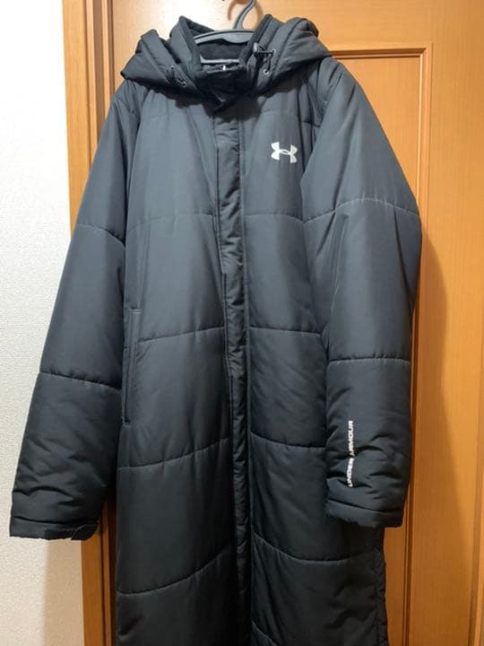 美品 UNDER ARMOR ベンチ コート