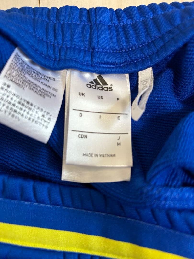 【中古】スペイン代表トレーニングウェア　セットアップMサイズ