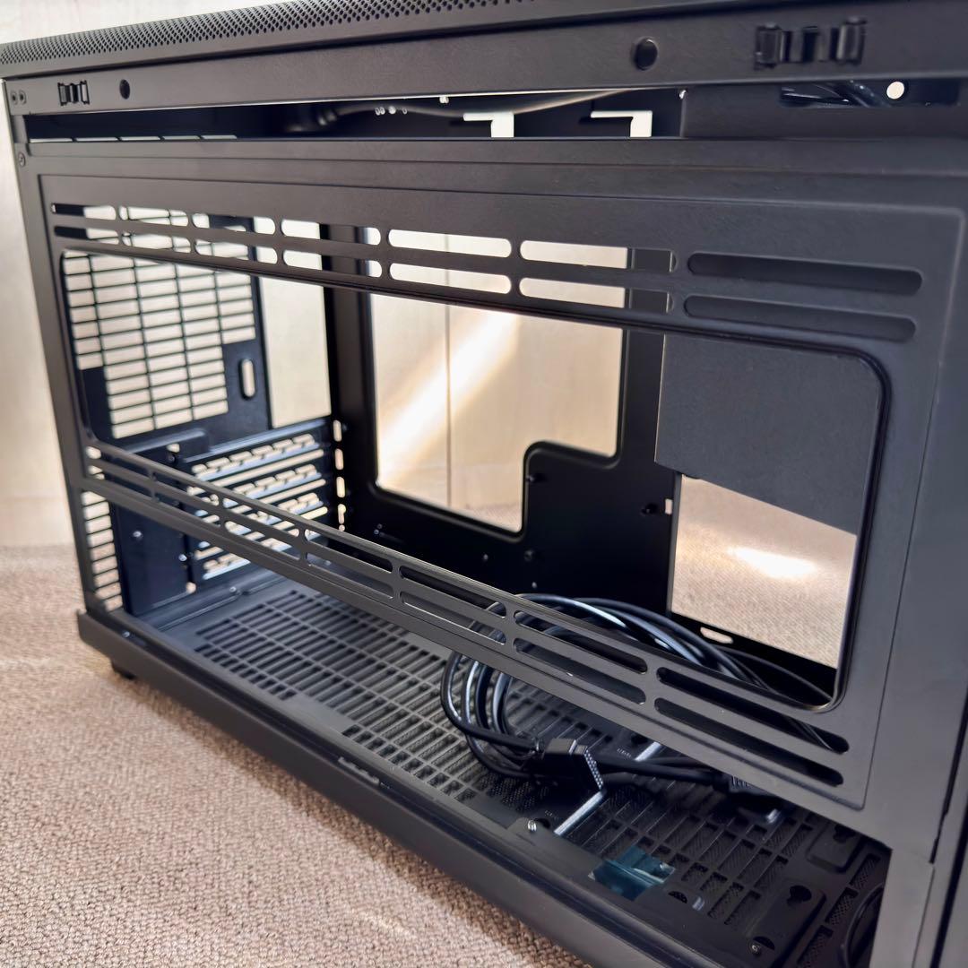 Lian Li A3-mATX-WD ブラック