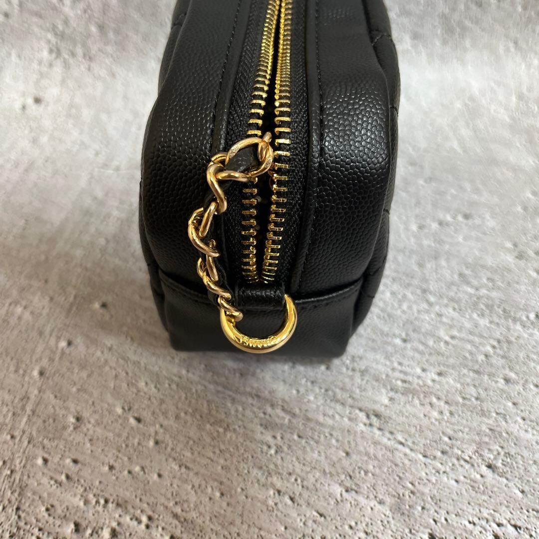 CHANEL キルティング チェーン ショルダーバッグ