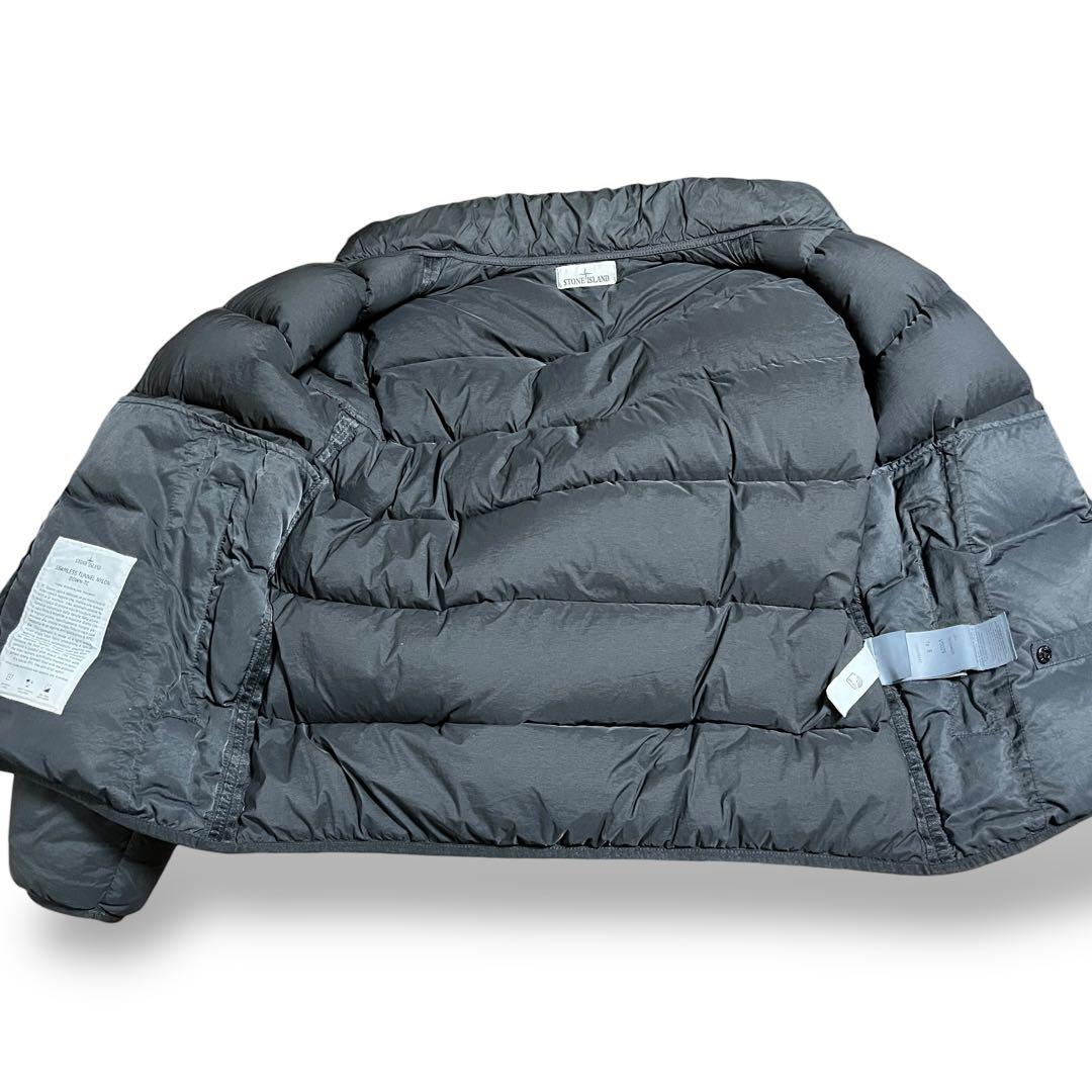 美品 ストーンアイランド 2023-24AW ダウンジャケット Sサイズ 黒