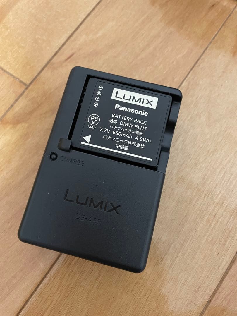 パナソニック　LUMIXG dmc-gf7w ブラウン