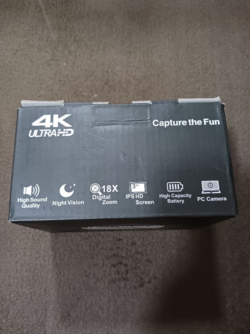 ビデオカメラ　4K