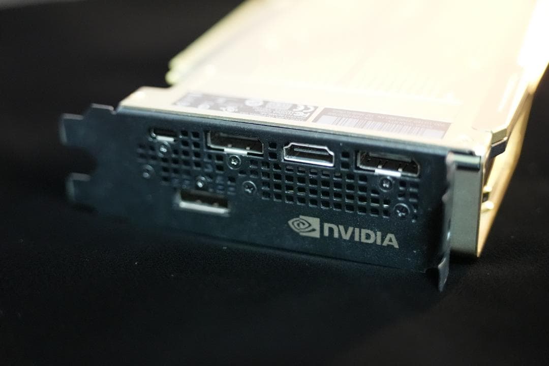 グラフィックボード・グラボ・ビデオカード NVIDIA TITAN RTX