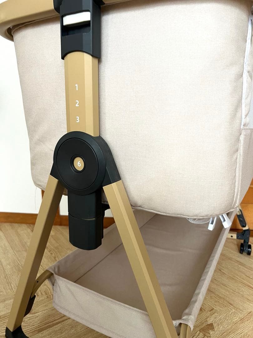 HZDMJ ベビーベッド　コンパクトベビーベッド　ベージュ　おまけあり