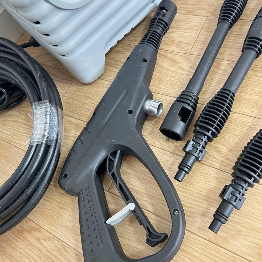 【上位モデル】 アイリスオーヤマ タンク式 高圧洗浄機 SBT-512N 消音