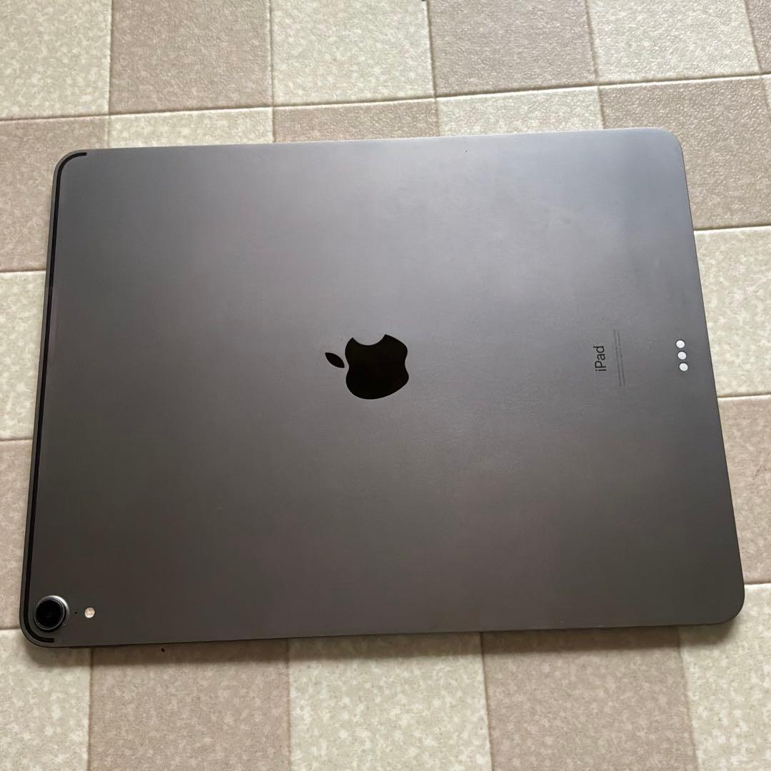 iPad Pro 12、9インチ　代３世代