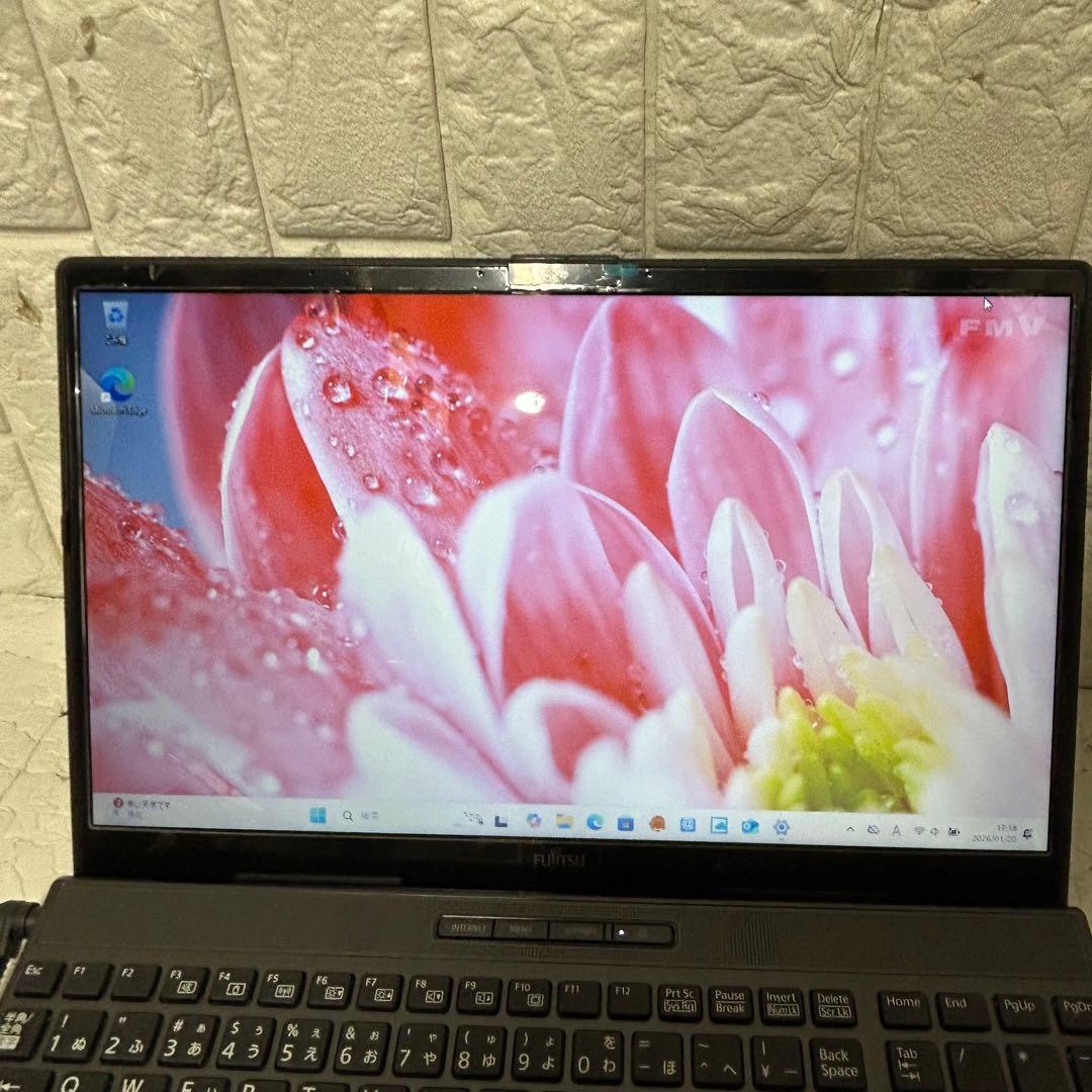 FUJITSU LIFEBOOK Win11 メモリ8GB SSD256GB