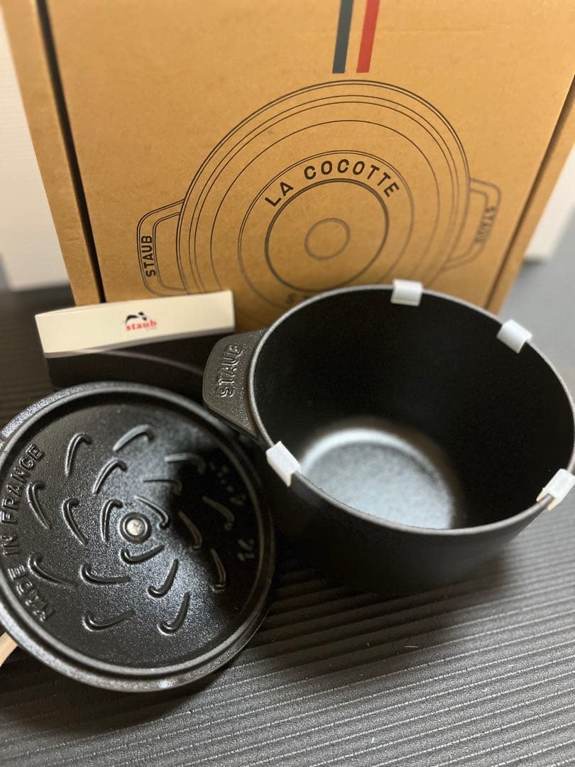 ストウブ STAUB ラ ココット デ ゴハン M 16cm ブラック国内正規品