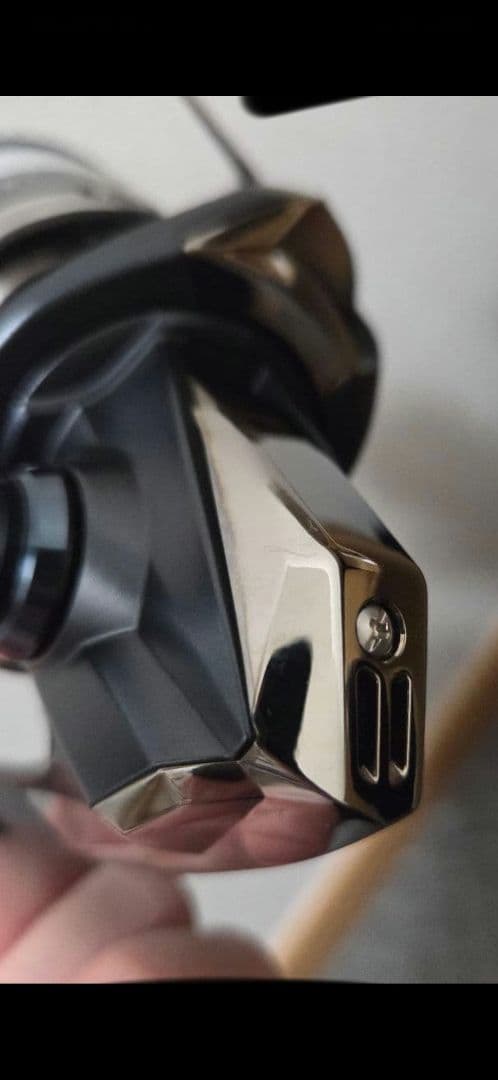 SHIMANO STRADIC SW4000HG スピニングリール