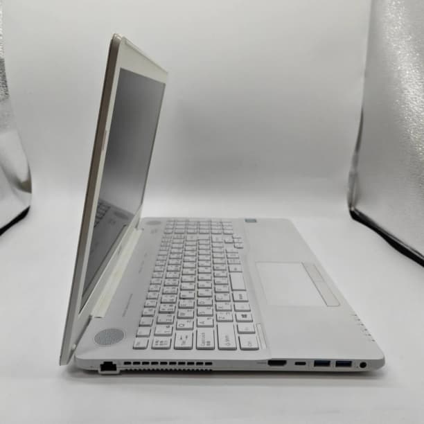 ブルーレイ 15 富士通 i7-7700HQ 8GB SSD256GB オフィス