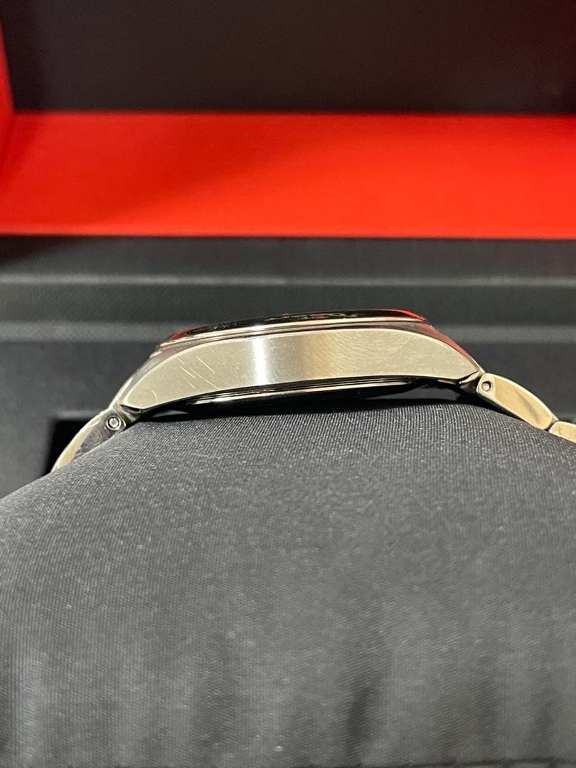 TISSOT レディース チタン腕時計 T101210A