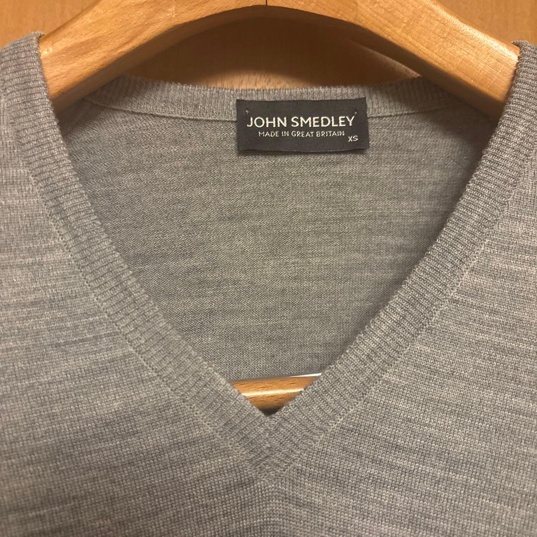 JOHN SMEDLEY ジョンスメドレー　グレー Vネックセーター （美品）