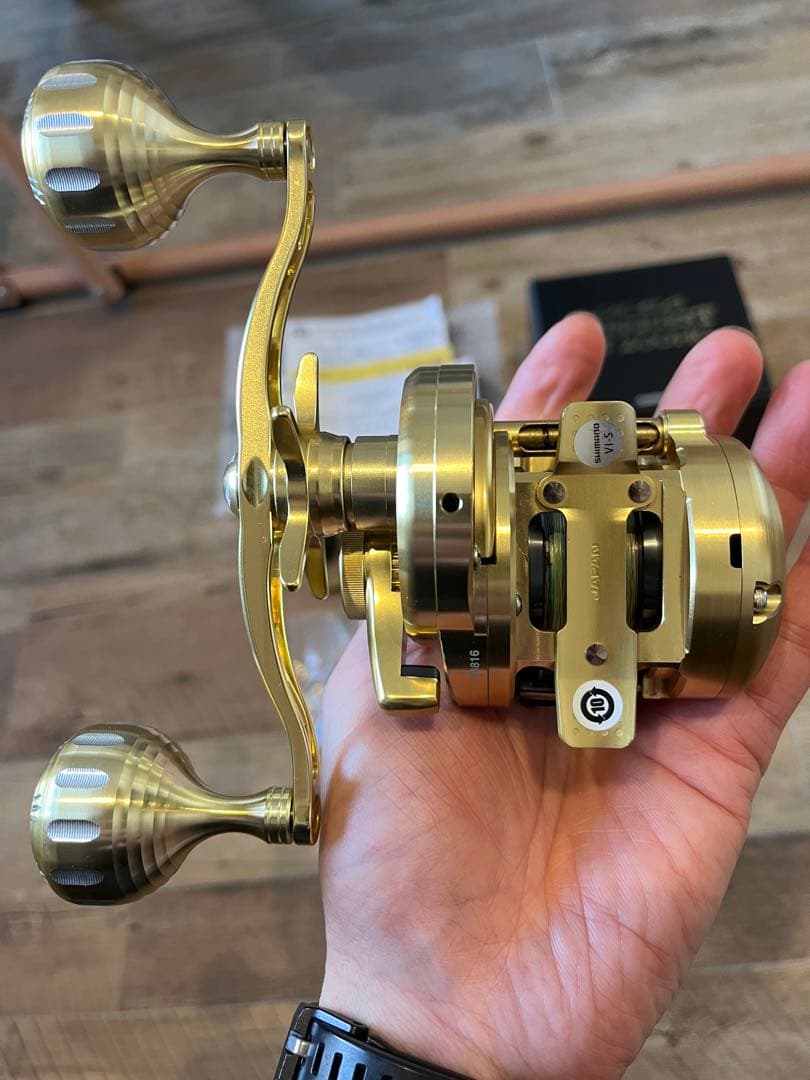 リール SHIMANO OCEA CONQUEST CT 200HG