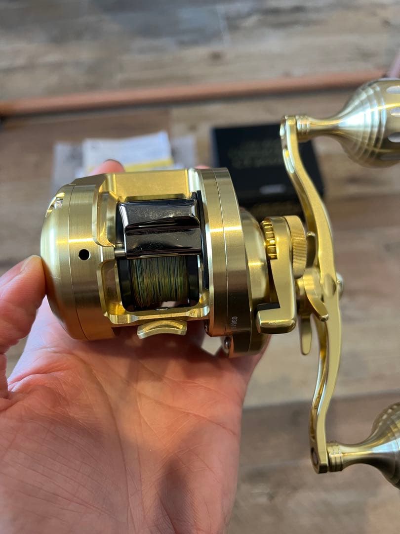 リール SHIMANO OCEA CONQUEST CT 200HG