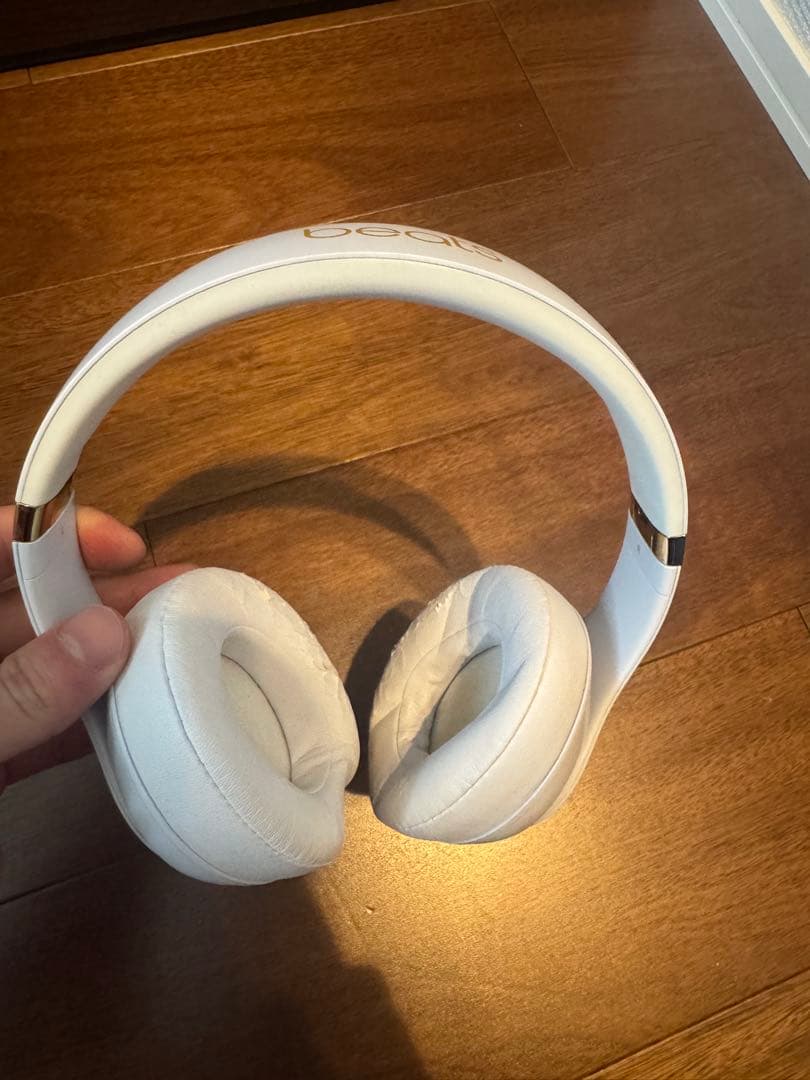 Beats Studio3 Wireless ホワイト