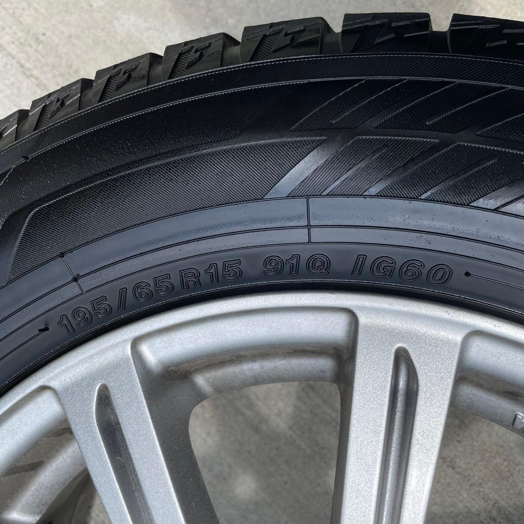 195/65R15 YOKOHAMAスタッドレスタイヤ アルミ ヴォクシー ノア