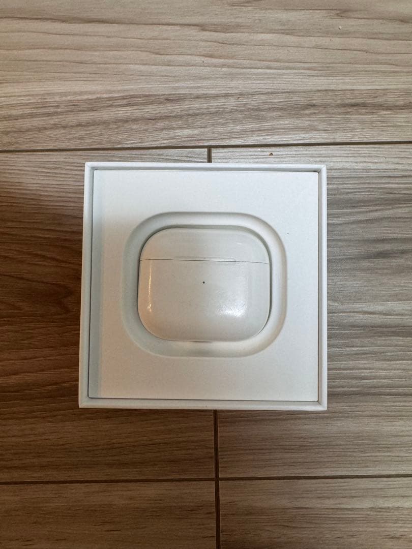 Apple AirPods 第3世代 MagSafe充電ケース付