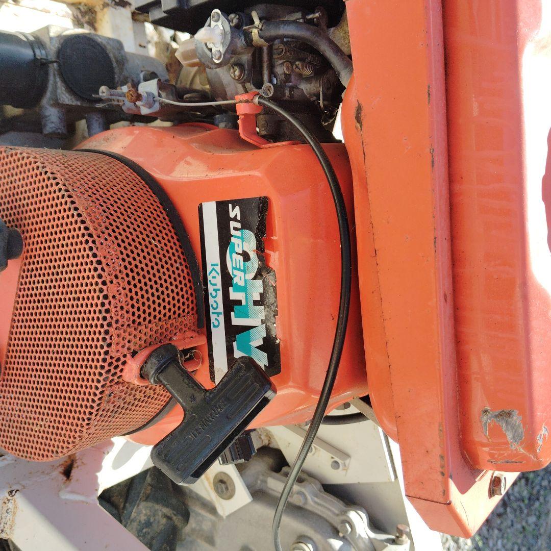 (岐阜)自走式 草刈機 クボタGC700 2WD ウイングモア 畔