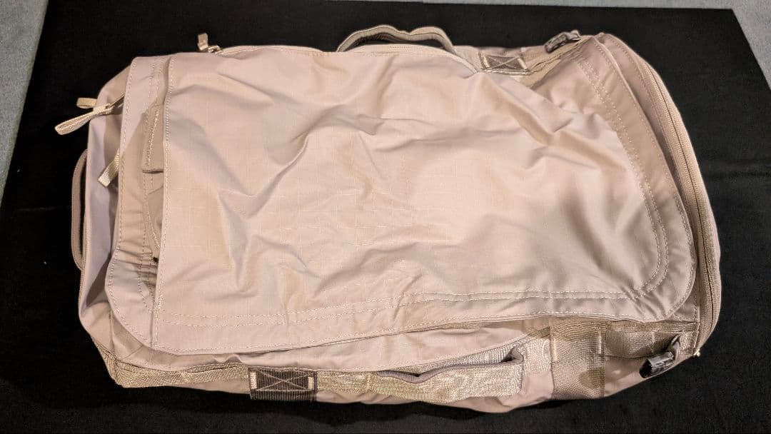 THE NORTH FACE ベースキャンプボイジャーライト32L