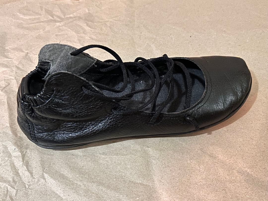 本革バレエシューズ　CAMPER39(25.0相当) ライトニナハイカット　黒