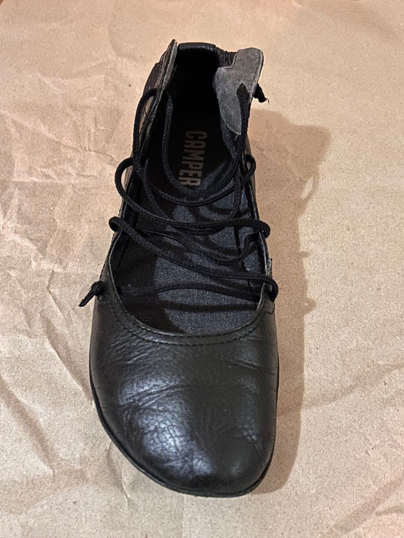 本革バレエシューズ　CAMPER39(25.0相当) ライトニナハイカット　黒