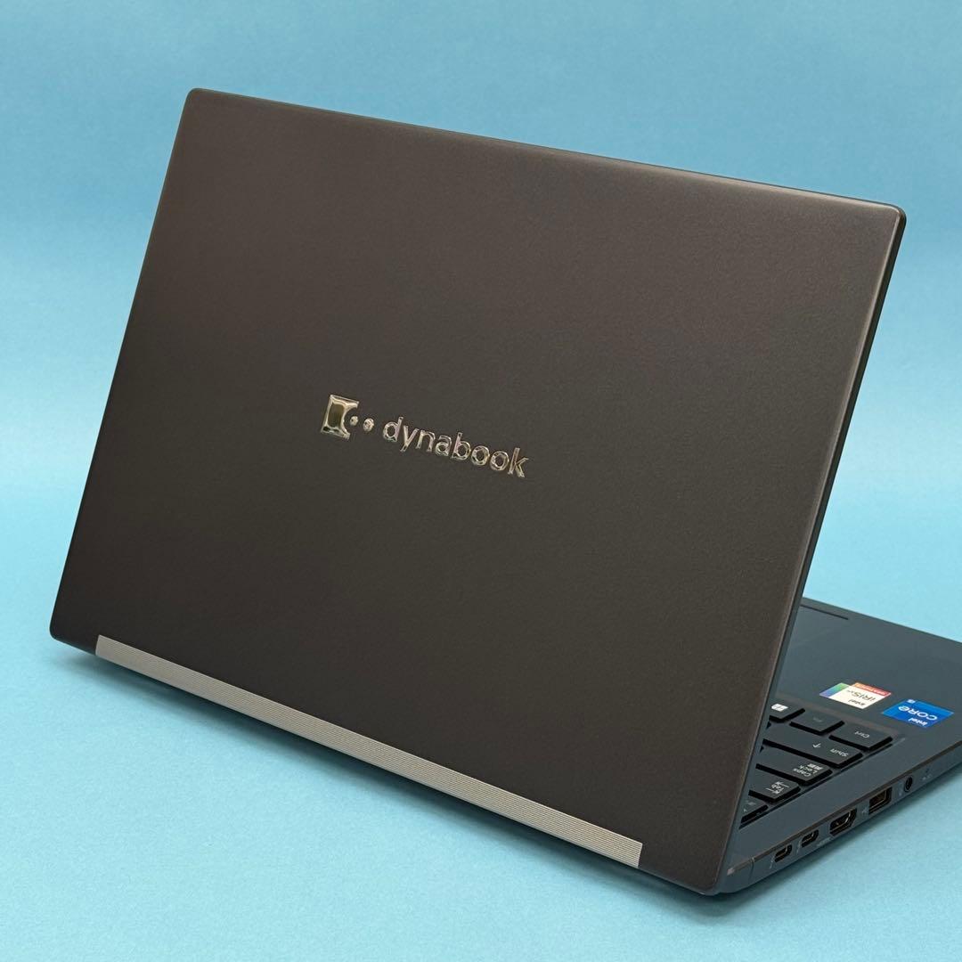 【美品】625 dynabook G83/HU i5-1135G7 16GB