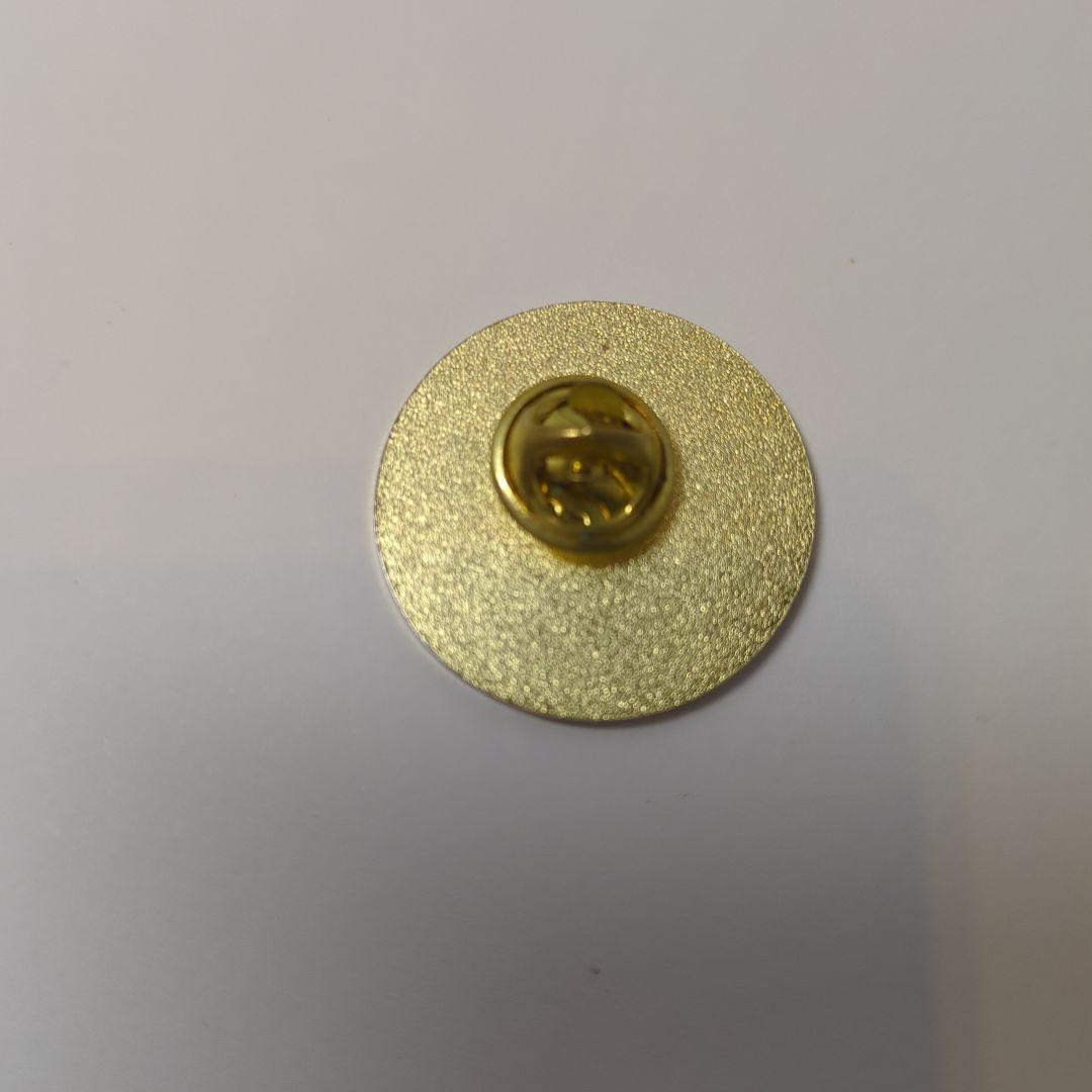 武豊　直筆サイン写真集。はがき3枚。ピンバッジ。付箋。