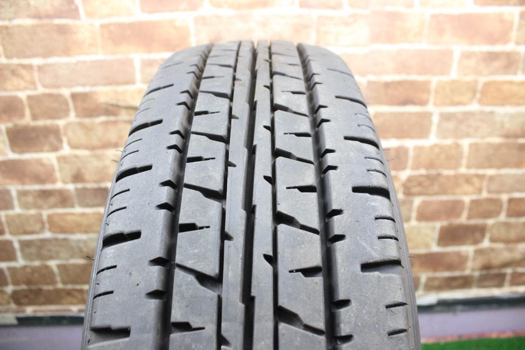 ハイエース・バリバリ溝・２０２３年製1本№２１９