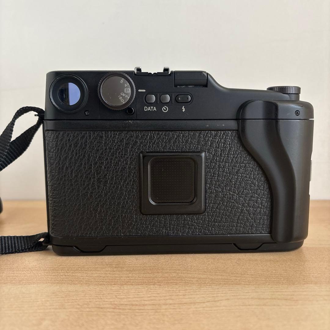 FUJI GA645i Professional 6x45フィルムカメラ